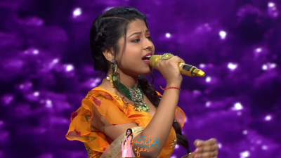 Appearance 21-24 episode 27 of Indian Idol 12 (6)
Arunita Kanjilal's 21st-24th Appearance was on episode 27 of Indian Idol 12
Arunita sung 4 duets songs with Pawandeep Rajan
21. Tumsa Koi Piyara
22. Aap Ke Aajane Se
23. Tum Toh Dhokhebaaz Ho
24. Prem Jaal Mein Phas Gayi
Broadcast Date: 27th February 2021
Episode: Gobinda & Shakti Sepcial
Courtesy: Set India
Keywords: Arunita Kanjilal;Indian Idol 12;episode 27;Appearance 21-24