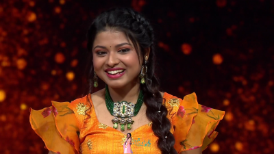 Appearance 25-26 episode 28 of Indian Idol 12 (13)
Arunita Kanjilal's 25-26th Appearance was on episode 28 of Indian Idol 12
Arunita sung 2 songs
25. Naam gum jayega
26. Jo meri manzilon ko jati hai
Broadcast Date: 28th February 2021
Episode: India Ka Farmaish Mahaa Episode
Courtesy: Set India
Keywords: Arunita Kanjilal;Indian Idol 12;episode 28;Appearance 25-26