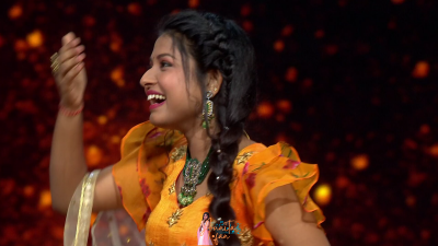Appearance 25-26 episode 28 of Indian Idol 12 (25)
Arunita Kanjilal's 25-26th Appearance was on episode 28 of Indian Idol 12
Arunita sung 2 songs
25. Naam gum jayega
26. Jo meri manzilon ko jati hai
Broadcast Date: 28th February 2021
Episode: India Ka Farmaish Mahaa Episode
Courtesy: Set India
Keywords: Arunita Kanjilal;Indian Idol 12;episode 28;Appearance 25-26