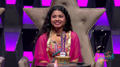 Arunita Kanjilal on Superstar Singer Season 3-Day1 (3)
Captain Arunita Kanjilal's some special moments in Superstar Singer Season 3, Day 1
Broadcast Date: 9 March 2024
Picture Courtesy: Sony TV India
Keywords: Superstar Singer Season 3, Arunita Kanjilal