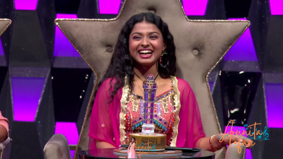 Arunita Kanjilal on Superstar Singer Season 3-Day1 (4)
Captain Arunita Kanjilal's some special moments in Superstar Singer Season 3, Day 1
Broadcast Date: 9 March 2024
Picture Courtesy: Sony TV India
Keywords: Superstar Singer Season 3, Arunita Kanjilal