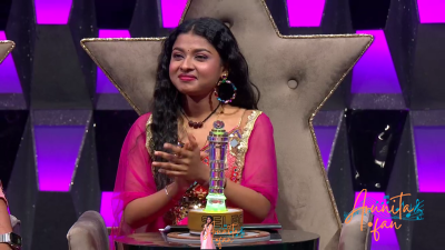 Arunita Kanjilal on Superstar Singer Season 3-Day2 (36)
Captain Arunita Kanjilal's some special moments in Superstar Singer Season 3, Day 2
Broadcast Date: 10 March 2024
Picture Courtesy: Sony TV India
Keywords: Superstar Singer Season 3, Arunita Kanjilal, Day 2