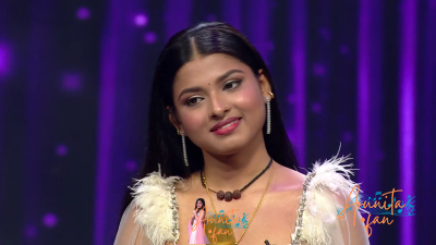 Arunita Kanjilal on Superstar Singer Season 3-Day7 (15)
Captain Arunita Kanjilal's some special moments on the set of Superstar Singer Season 3, Day 7, The Greatest Duets Weekend
Broadcast Date: April 6, 2024
Picture Courtesy: Sony TV, India & Content Team Official
Keywords: Superstar Singer Season 3, Arunita Kanjilal