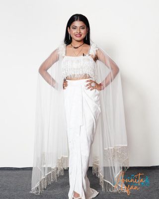 Arunita Kanjilal on SSS3 - Photoshoot Day 7-8 (4)
Captain [color=green][b]Arunita Kanjilal[/b][/color]'s beautiful look, styled by [b]Jharna Jana[/b], on the set of Superstar Singer Season 3, Day 7-8, was impressive.

Styled by - @jharnajana & @styledbyanna137
Credit: @ArunitaKanjilal 
Keywords: Superstar Singer Season 3, Arunita Kanjilal