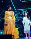 Arunita_Kanjilal_on_the_set_of_Superstar_Singer_Season_3-33_28229.jpg