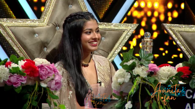 Arunita Kanjilal on Superstar Singer Season 3-Day 13 (15)
Captain [color=green][b]Arunita Kanjilal[/b][/color]'s some special moments on the set of Superstar Singer Season 3, Day 13, [i]Vivaah special[/i]
[b]Broadcast Date:[/b] April 27, 2024
[b]Picture Courtesy:[/b] Sony TV, India & Content Team Official
Keywords: Superstar Singer Season 3, Arunita Kanjilal