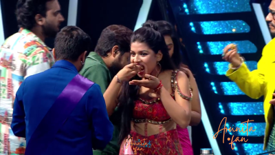Arunita Kanjilal on Superstar Singer Season 3-Day 15 (32)
Captain [color=green][b]Arunita Kanjilal[/b][/color]'s some special moments on the set of Superstar Singer Season 3, Day 15, [i]Summer Holiday Special[/i]
[b]Broadcast Date:[/b] May 4, 2024
[b]Picture Courtesy:[/b] Sony TV, India & Content Team Official
Keywords: Superstar Singer Season 3, Arunita Kanjilal