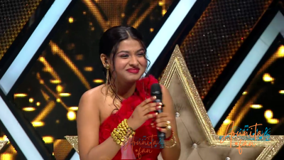 Arunita Kanjilal on Superstar Singer Season 3-Day 17 (13)
Captain Arunita Kanjilal's some special moments on the set of Superstar Singer Season 3, Day 17
Celebrating Folk Music with Meeakshi Sheshadri
Broadcast Date: 11 May 2024
Picture Courtesy: Sony TV, India & Content Team Official
Keywords: Superstar Singer Season 3, Arunita Kanjilal