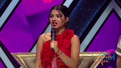 Arunita Kanjilal on Superstar Singer Season 3-Day 17 (19)
Captain Arunita Kanjilal's some special moments on the set of Superstar Singer Season 3, Day 17
Celebrating Folk Music with Meeakshi Sheshadri
Broadcast Date: 11 May 2024
Picture Courtesy: Sony TV, India & Content Team Official
Keywords: Superstar Singer Season 3, Arunita Kanjilal