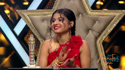 Arunita Kanjilal on Superstar Singer Season 3-Day 17 (2)
Captain Arunita Kanjilal's some special moments on the set of Superstar Singer Season 3, Day 17
Celebrating Folk Music with Meeakshi Sheshadri
Broadcast Date: 11 May 2024
Picture Courtesy: Sony TV, India & Content Team Official
Keywords: Superstar Singer Season 3, Arunita Kanjilal