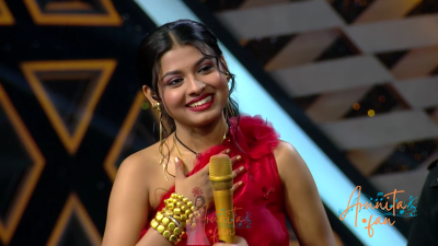Arunita Kanjilal on Superstar Singer Season 3-Day 17 (33)
Captain Arunita Kanjilal's some special moments on the set of Superstar Singer Season 3, Day 17
Celebrating Folk Music with Meeakshi Sheshadri
Broadcast Date: 11 May 2024
Picture Courtesy: Sony TV, India & Content Team Official
Keywords: Superstar Singer Season 3, Arunita Kanjilal