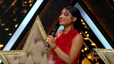Arunita Kanjilal on Superstar Singer Season 3-Day 17 (50)
Captain Arunita Kanjilal's some special moments on the set of Superstar Singer Season 3, Day 17
Celebrating Folk Music with Meeakshi Sheshadri
Broadcast Date: 11 May 2024
Picture Courtesy: Sony TV, India & Content Team Official
Keywords: Superstar Singer Season 3, Arunita Kanjilal