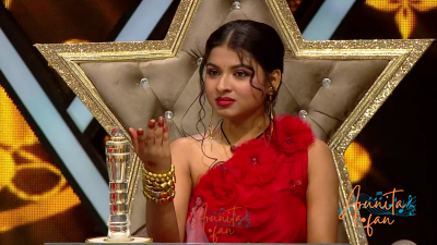 Arunita Kanjilal on Superstar Singer Season 3-Day 17 (7)
Captain Arunita Kanjilal's some special moments on the set of Superstar Singer Season 3, Day 17
Celebrating Folk Music with Meeakshi Sheshadri
Broadcast Date: 11 May 2024
Picture Courtesy: Sony TV, India & Content Team Official
Keywords: Superstar Singer Season 3, Arunita Kanjilal