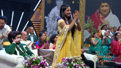 Arunita Kanjilal on Superstar Singer Season 3-Day 21 (14)
Captain [color=green][b]Arunita Kanjilal[/b][/color]'s some special moments on the set of Superstar Singer Season 3, Day 21, [i]Lata and Rafi Night[/i]
[b]Broadcast Date:[/b] 25 May 2024
[b]Picture Courtesy:[/b] Sony TV, India & Content Team Official
Keywords: Superstar Singer Season 3, Arunita Kanjilal