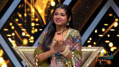 Arunita Kanjilal on Superstar Singer Season 3-Day 23 (19)
Captain [color=green][b]Arunita Kanjilal[/b][/color]'s some special moments on the set of Superstar Singer Season 3, Day 23, [i]Second Innings Special[/i]
[b]Broadcast Date:[/b] 1 June 2024
[b]Picture Courtesy:[/b] Sony TV, India & Content Team Official
Keywords: Superstar Singer Season 3, Arunita Kanjilal