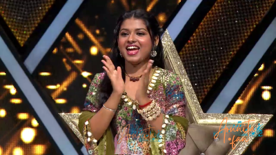 Arunita Kanjilal on Superstar Singer Season 3-Day 24 (10)
Captain [color=green][b]Arunita Kanjilal[/b][/color]'s some special moments on the set of Superstar Singer Season 3, Day 24, [i]Udit Narayan's Masterclass[/i]
[b]Broadcast Date:[/b] 2 June 2024
[b]Picture Courtesy:[/b] Sony TV, India & Content Team Official
Keywords: Superstar Singer Season 3, Arunita Kanjilal