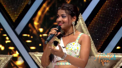 Arunita Kanjilal on Superstar Singer Season 3-Day 27 (35)
Captain [color=green][b]Arunita Kanjilal[/b][/color]'s some special moments on the set of Superstar Singer Season 3, Day 27, [i]Ghazal Night[/i]
[b]Broadcast Date:[/b] 15 June 2024
[b]Picture Courtesy:[/b] Sony TV, India & Content Team Official
Keywords: Superstar Singer Season 3, Arunita Kanjilal