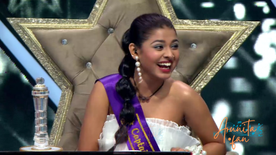 Arunita Kanjilal on Superstar Singer Season 3-Day 30 (12)
Captain [color=green][b]Arunita Kanjilal[/b][/color]'s some special moments on the set of Superstar Singer Season 3, Day 30, [i]Bhagyashree and Madhoo Special[/i]
[b]Broadcast Date:[/b] 23 June 2024
[b]Picture Courtesy:[/b] Sony TV, India & Content Team Official
Keywords: Superstar Singer Season 3, Arunita Kanjilal