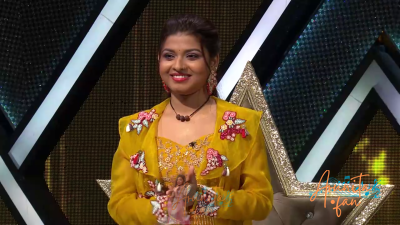 Arunita Kanjilal on Superstar Singer Season 3-Day 33 (6)
Captain [color=green][b]Arunita Kanjilal[/b][/color]'s some special moments on the set of Superstar Singer Season 3, Day 33, [i]Sukhwinder Singh[/i]
[b]Broadcast Date:[/b] 6 July 2024
[b]Picture Courtesy:[/b] Sony TV, India & Content Team Official
Keywords: Superstar Singer Season 3, Arunita Kanjilal