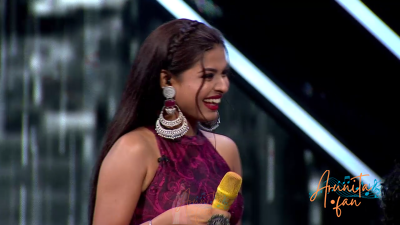 Arunita Kanjilal on Superstar Singer Season 3-Day 37 (4)
Captain [color=green][b]Arunita Kanjilal[/b][/color]'s some special moments on the set of Superstar Singer Season 3, Day 37, [i]Baarish Special[/i]
[b]Broadcast Date:[/b] 20 July 2024
[b]Picture Courtesy:[/b] Sony TV, India & Content Team Official
Keywords: Superstar Singer Season 3, Arunita Kanjilal
