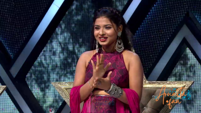 Arunita Kanjilal on Superstar Singer Season 3-Day 37 (43)
Captain [color=green][b]Arunita Kanjilal[/b][/color]'s some special moments on the set of Superstar Singer Season 3, Day 37, [i]Baarish Special[/i]
[b]Broadcast Date:[/b] 20 July 2024
[b]Picture Courtesy:[/b] Sony TV, India & Content Team Official
Keywords: Superstar Singer Season 3, Arunita Kanjilal