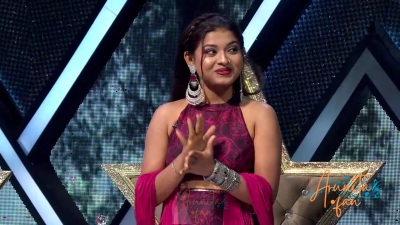 Arunita Kanjilal on Superstar Singer Season 3-Day 37 (52)
Captain [color=green][b]Arunita Kanjilal[/b][/color]'s some special moments on the set of Superstar Singer Season 3, Day 37, [i]Baarish Special[/i]
[b]Broadcast Date:[/b] 20 July 2024
[b]Picture Courtesy:[/b] Sony TV, India & Content Team Official
Keywords: Superstar Singer Season 3, Arunita Kanjilal