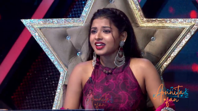 Arunita Kanjilal on Superstar Singer Season 3-Day 38 (10)
Captain [color=green][b]Arunita Kanjilal[/b][/color]'s some special moments on the set of Superstar Singer Season 3, Day 38, [i]Kahaani Rajesh Khanna Ki Special[/i]
[b]Broadcast Date:[/b] 21 July 2024
[b]Picture Courtesy:[/b] Sony TV, India & Content Team Official
Keywords: Superstar Singer Season 3, Arunita Kanjilal