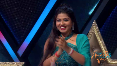 Arunita Kanjilal on Superstar Singer Season 3-Day 40 (10)
Captain [color=green][b]Arunita Kanjilal[/b][/color]'s some special moments on the set of Superstar Singer Season 3, Day 40, [i]Semi-Finale Weekend Special[/i]
[b]Broadcast Date:[/b] 28 July 2024
[b]Picture Courtesy:[/b] Sony TV, India & Content Team Official
Keywords: Superstar Singer Season 3, Arunita Kanjilal