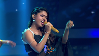 Arunita Kanjilal on SSS2 Day 24 pic- (42)
Captain Arunita Kanjilal's some special moments in Superstar Singer Season 2, Day 24
Broadcast Date: 10th July 2022
Picture Courtesy: Sony TV India
Keywords: Arunita Kanjilal;Day 24;Episode 24;Superstar Singer Season 2