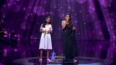 Arunita Kanjilal on SSS2 Day 24 pic- (8)
Captain Arunita Kanjilal's some special moments in Superstar Singer Season 2, Day 24
Broadcast Date: 10th July 2022
Picture Courtesy: Sony TV India
Keywords: Arunita Kanjilal;Day 24;Episode 24;Superstar Singer Season 2