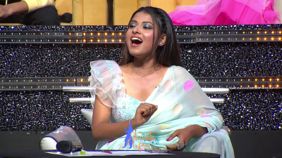 Arunita Kanjilal on SSS2 Day 25 pic- (17)
Captain Arunita Kanjilal's some special moments in Superstar Singer Season 2, Day 25
Broadcast Date: 16th July 2022
Picture Courtesy: Sony TV India
Keywords: Arunita Kanjilal;Day 25;Episode 25;Superstar Singer Season 2