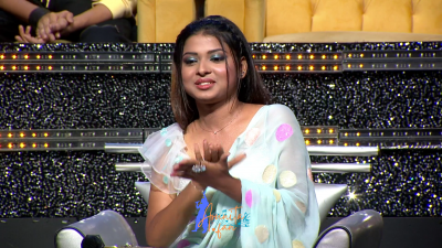 Arunita Kanjilal on SSS2 Day 25 pic- (5)
Captain Arunita Kanjilal's some special moments in Superstar Singer Season 2, Day 25
Broadcast Date: 16th July 2022
Picture Courtesy: Sony TV India
Keywords: Arunita Kanjilal;Day 25;Episode 25;Superstar Singer Season 2