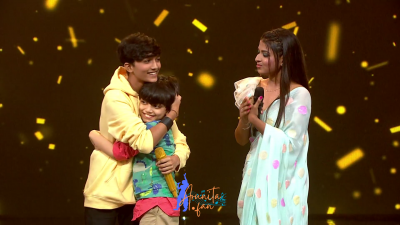 Arunita Kanjilal on SSS2 Day 25 pic- (7)
Captain Arunita Kanjilal's some special moments in Superstar Singer Season 2, Day 25
Broadcast Date: 16th July 2022
Picture Courtesy: Sony TV India
Keywords: Arunita Kanjilal;Day 25;Episode 25;Superstar Singer Season 2