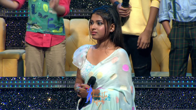 Arunita Kanjilal on SSS2 Day 26 pic- (17)
Captain Arunita Kanjilal's some special moments in Superstar Singer Season 2, Day 26
Broadcast Date: 17th July 2022
Picture Courtesy: Sony TV India
Keywords: Arunita Kanjilal;Day 26;Episode 26;Superstar Singer Season 2