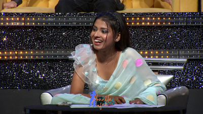 Arunita Kanjilal on SSS2 Day 26 pic- (41)
Captain Arunita Kanjilal's some special moments in Superstar Singer Season 2, Day 26
Broadcast Date: 17th July 2022
Picture Courtesy: Sony TV India
Keywords: Arunita Kanjilal;Day 26;Episode 26;Superstar Singer Season 2