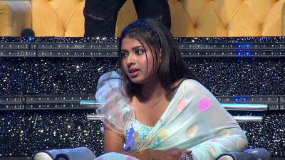 Arunita Kanjilal on SSS2 Day 26 pic- (4)
Captain Arunita Kanjilal's some special moments in Superstar Singer Season 2, Day 26
Broadcast Date: 17th July 2022
Picture Courtesy: Sony TV India
Keywords: Arunita Kanjilal;Day 26;Episode 26;Superstar Singer Season 2