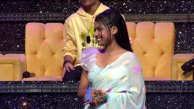 Arunita Kanjilal on SSS2 Day 26 pic- (44)
Captain Arunita Kanjilal's some special moments in Superstar Singer Season 2, Day 26
Broadcast Date: 17th July 2022
Picture Courtesy: Sony TV India
Keywords: Arunita Kanjilal;Day 26;Episode 26;Superstar Singer Season 2