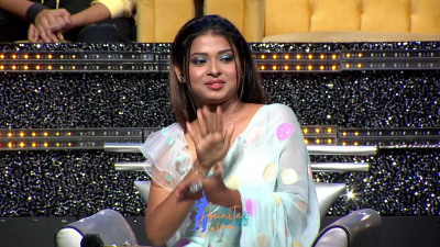 Arunita Kanjilal on SSS2 Day 26 pic- (64)
Captain Arunita Kanjilal's some special moments in Superstar Singer Season 2, Day 26
Broadcast Date: 17th July 2022
Picture Courtesy: Sony TV India
Keywords: Arunita Kanjilal;Day 26;Episode 26;Superstar Singer Season 2