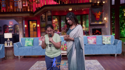 Arunita Kanjilal on SSS2 Day 3 pic- (118)
Captain Arunita Kanjilal had some beautiful moments in Superstar Singer Season 2, Day 3
Picture Courtesy: Sony TV India
Keywords: Arunita Kanjilal, Super Star Singer 2, arunita, Day 3, Episode 3