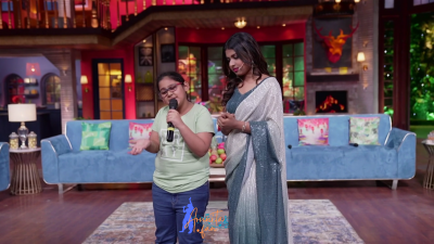 Arunita Kanjilal on SSS2 Day 3 pic- (122)
Captain Arunita Kanjilal had some beautiful moments in Superstar Singer Season 2, Day 3
Picture Courtesy: Sony TV India
Keywords: Arunita Kanjilal, Super Star Singer 2, arunita, Day 3, Episode 3