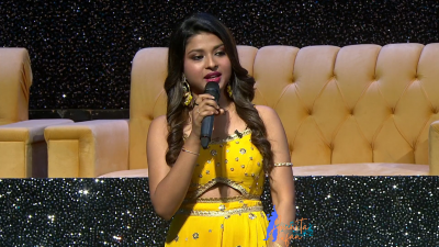 Arunita Kanjilal on SSS2 Day 3 pic- (22)
Captain Arunita Kanjilal had some beautiful moments in Superstar Singer Season 2, Day 3
Picture Courtesy: Sony TV India
Keywords: Arunita Kanjilal, Super Star Singer 2, arunita, Day 3, Episode 3