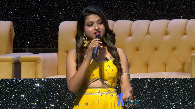 Arunita Kanjilal on SSS2 Day 3 pic- (33)
Captain Arunita Kanjilal had some beautiful moments in Superstar Singer Season 2, Day 3
Picture Courtesy: Sony TV India
Keywords: Arunita Kanjilal, Super Star Singer 2, arunita, Day 3, Episode 3