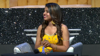 Arunita Kanjilal on SSS2 Day 3 pic- (46)
Captain Arunita Kanjilal had some beautiful moments in Superstar Singer Season 2, Day 3
Picture Courtesy: Sony TV India
Keywords: Arunita Kanjilal, Super Star Singer 2, arunita, Day 3, Episode 3