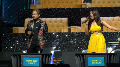 Arunita Kanjilal on SSS2 Day 3 pic- (84)
Captain Arunita Kanjilal had some beautiful moments in Superstar Singer Season 2, Day 3
Picture Courtesy: Sony TV India
Keywords: Arunita Kanjilal, Super Star Singer 2, arunita, Day 3, Episode 3