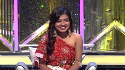 Arunita Kanjilal on SSS2 Day 4 pic (120)
Captain Arunita Kanjilal's some special moments in Superstar Singer Season 2, Day 4
Broadcast Date: 1st May 2022
Picture Courtesy: Sony TV India
Keywords: Arunita Kanjilal;Day 4;Episode 4;Superstar Singer Season 2