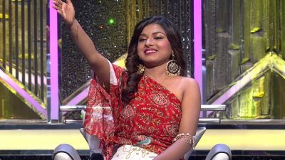 Arunita Kanjilal on SSS2 Day 4 pic (126)
Captain Arunita Kanjilal's some special moments in Superstar Singer Season 2, Day 4
Broadcast Date: 1st May 2022
Picture Courtesy: Sony TV India
Keywords: Arunita Kanjilal;Day 4;Episode 4;Superstar Singer Season 2