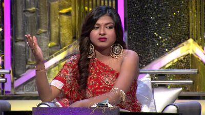 Arunita Kanjilal on SSS2 Day 4 pic (127)
Captain Arunita Kanjilal's some special moments in Superstar Singer Season 2, Day 4
Broadcast Date: 1st May 2022
Picture Courtesy: Sony TV India
Keywords: Arunita Kanjilal;Day 4;Episode 4;Superstar Singer Season 2