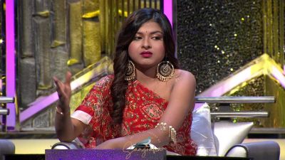 Arunita Kanjilal on SSS2 Day 4 pic (128)
Captain Arunita Kanjilal's some special moments in Superstar Singer Season 2, Day 4
Broadcast Date: 1st May 2022
Picture Courtesy: Sony TV India
Keywords: Arunita Kanjilal;Day 4;Episode 4;Superstar Singer Season 2