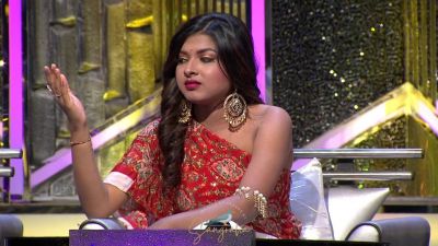 Arunita Kanjilal on SSS2 Day 4 pic (1)
Captain Arunita Kanjilal's some special moments in Superstar Singer Season 2, Day 4
Broadcast Date: 1st May 2022
Picture Courtesy: Sony TV India
Keywords: Arunita Kanjilal;Day 4;Episode 4;Superstar Singer Season 2