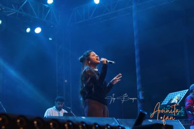 Arunita Kanjilal at Arambagh Utsav (24)
আরামবাগ উৎসব -২০২৪-২৫
Arambagh municipality Mela 2024
Date: January 2, 2025
Vanue: Arambagh Highschool Ground
Credit: FB/Joy Banerjee
